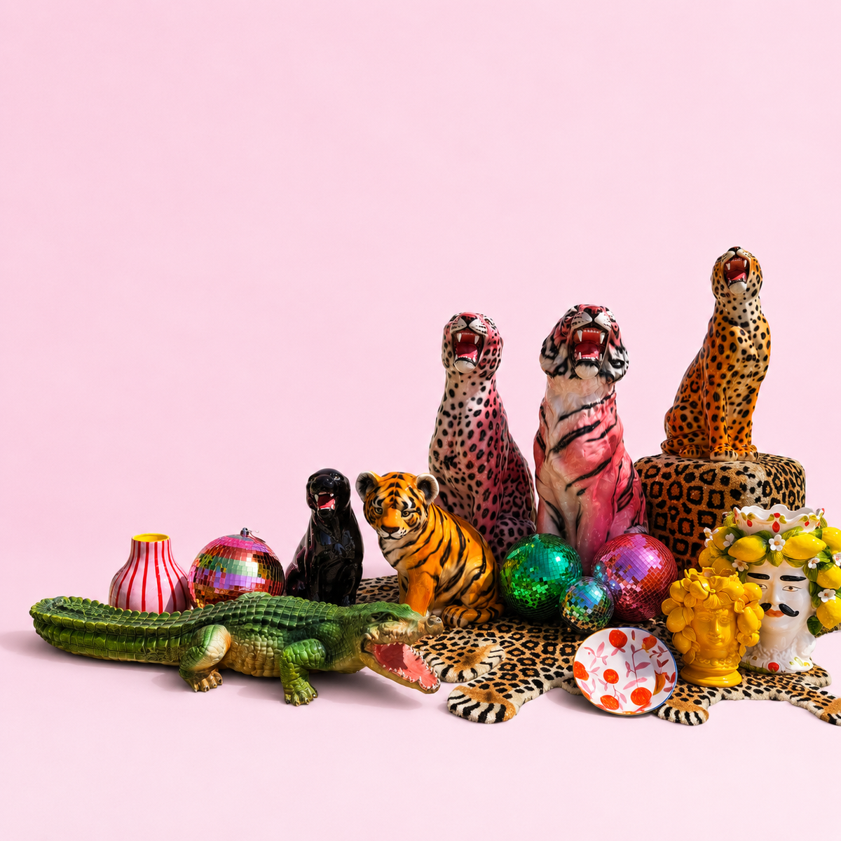Farbenfrohe Porzellanfiguren und Wohnaccessoires von Dims Studio